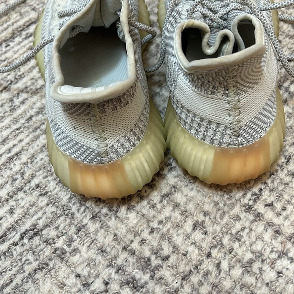 Adidas Yeezy boost 350 V2 - Picture 6 of 8